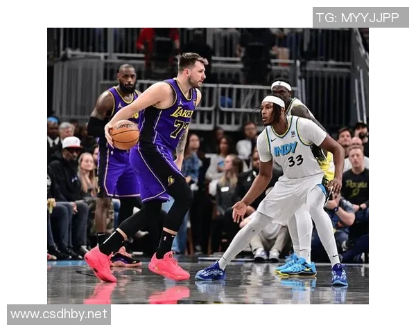 东契奇目标明确，小里说重点！雷迪克做决定，老詹表态证明2事实