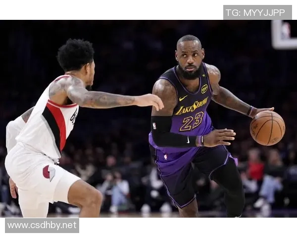 詹姆斯40+8里夫斯32分 湖人击败开拓者 詹姆斯40+8里夫斯32分 湖人击败开拓者