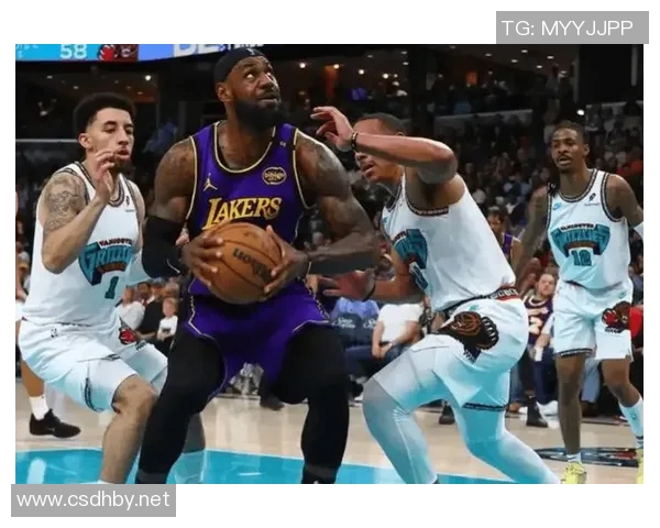 16分逆转!用掘金最怕的方式完成复仇,湖人此役堪称赛季转折之战 16分逆转!用掘金最怕的方式完成复仇,湖人此役堪称赛季转折之战